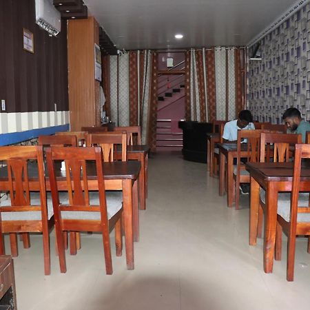 Hotel Megha Heritage Surkhet Екстер'єр фото