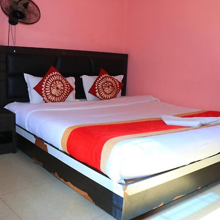 Hotel Megha Heritage Surkhet Екстер'єр фото